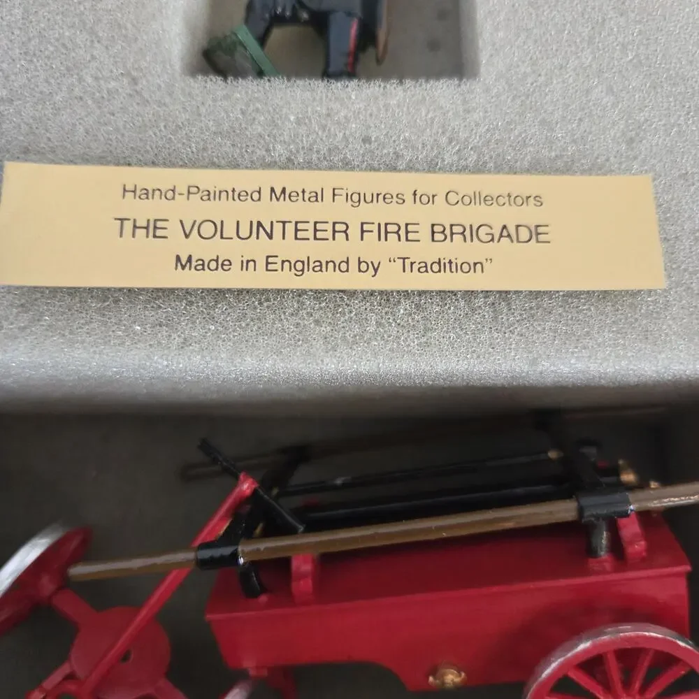 Tradition of London VS1A The Volunteer Fire Brigade Limited Edition Set No 119